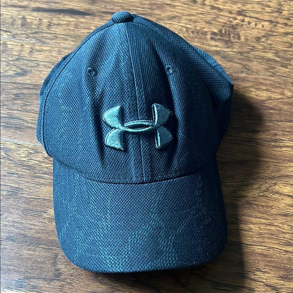 Under Armour Black & gray Cap kids YSM